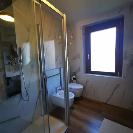 Penzion La Sosta Ai Cantinitt Megolo di Mezzo