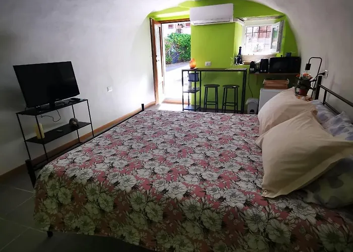 La Sosta Ai Cantinitt 3* Megolo di Mezzo